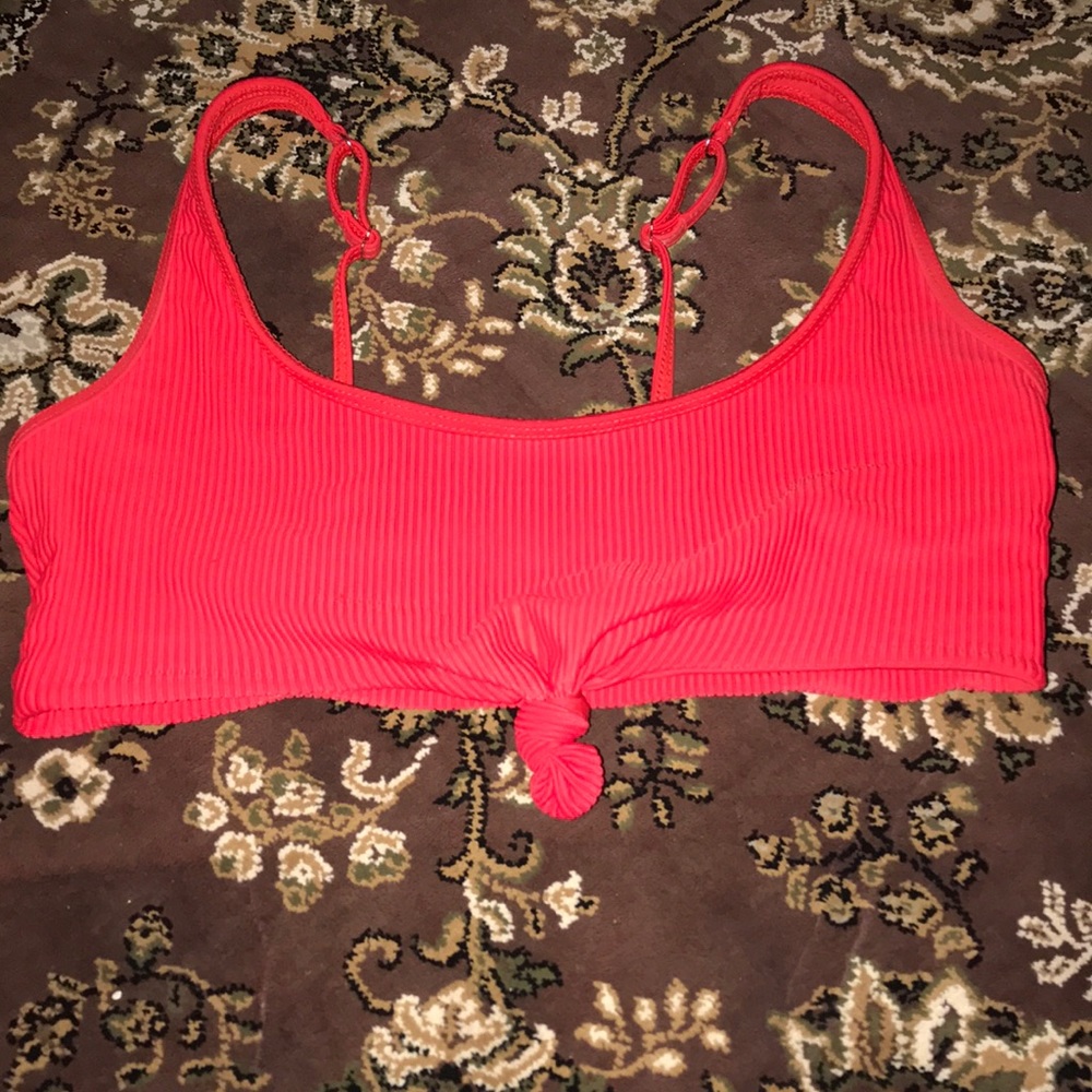 Frankies Bikini Top Sz Medium perfect condition